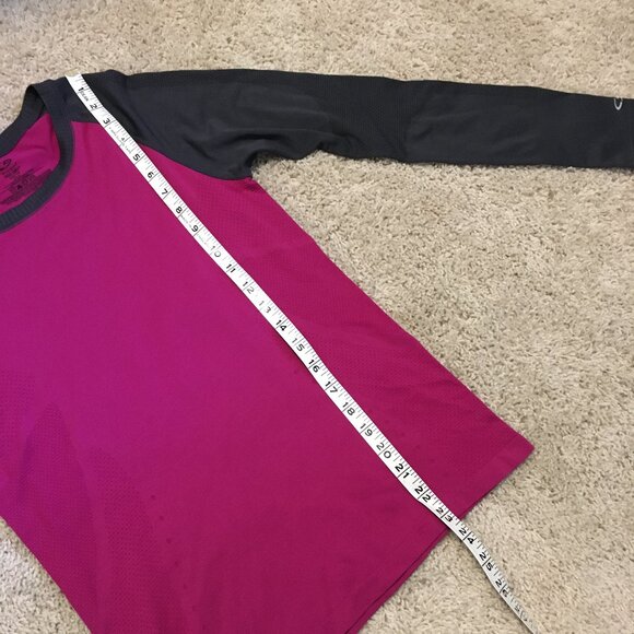 Retro Two Colour Raglan Sleeve Athletic Top - Picture 12 of 13